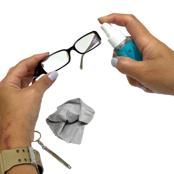 4 Pc Lens Eyeglass Cleaning Kit Cleaner Spray Bottle Microfiber Cloths Glasses