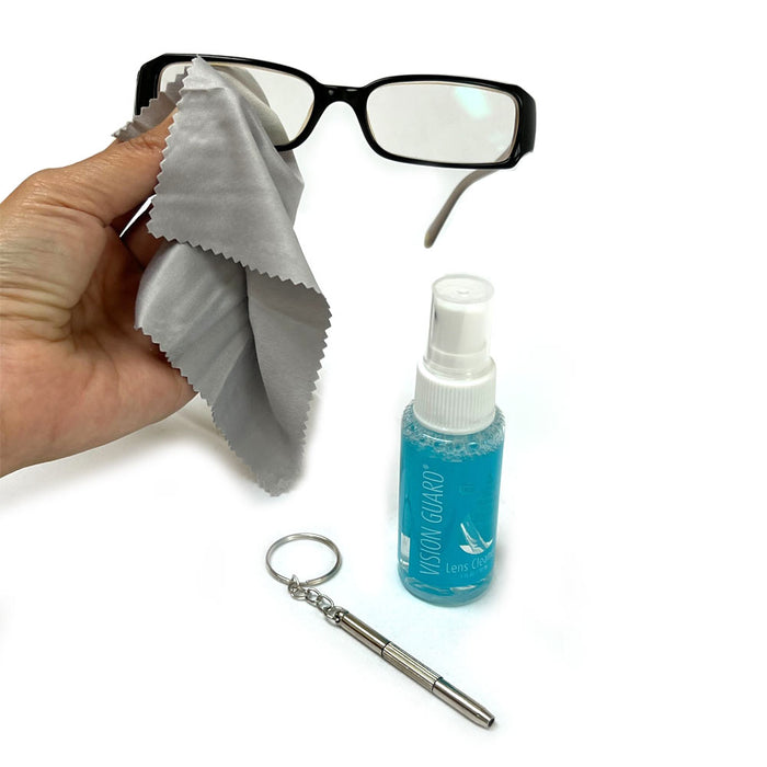 4 Pc Lens Eyeglass Cleaning Kit Cleaner Spray Bottle Microfiber Cloths Glasses