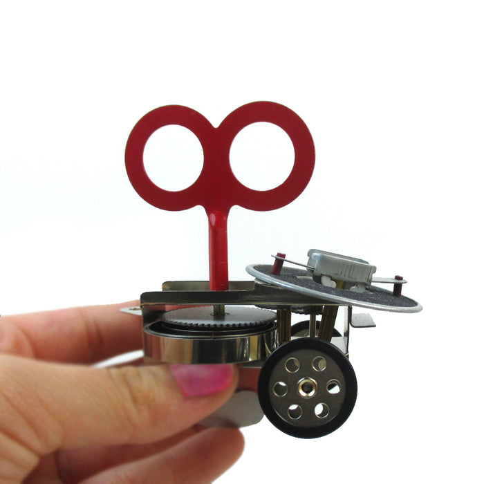 Kikkerland SPARKLZ Wind Up Toy Gear Box Critter Family Collectible Novelty Gift