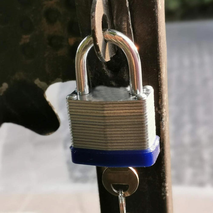 1 Laminated Pad Lock  40mm Hardened 2 Keys Durable Steel Security Self Storage