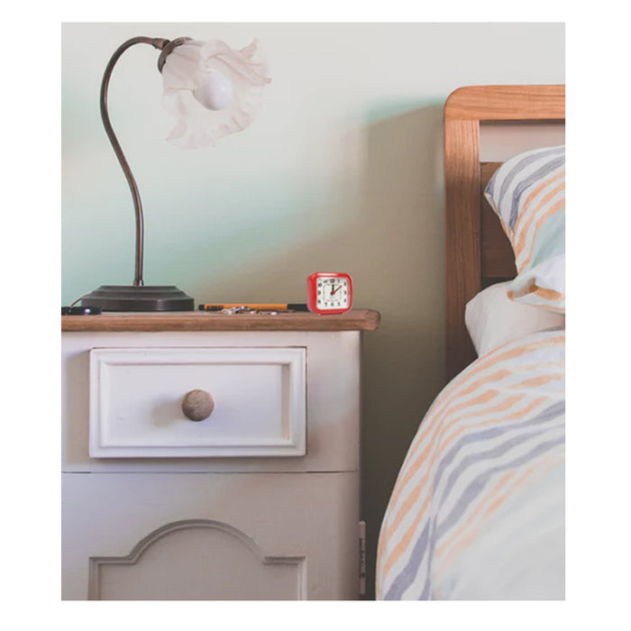 1 Travel Alarm Clock Battery Operated Analog 12 Hours Home Decor US SHIP