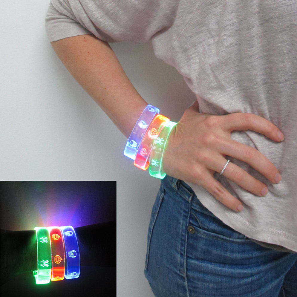 Led Bangles Set of 3 LED Light Up Bracelets Flashing Glow Bangle Party Favors Neon ...