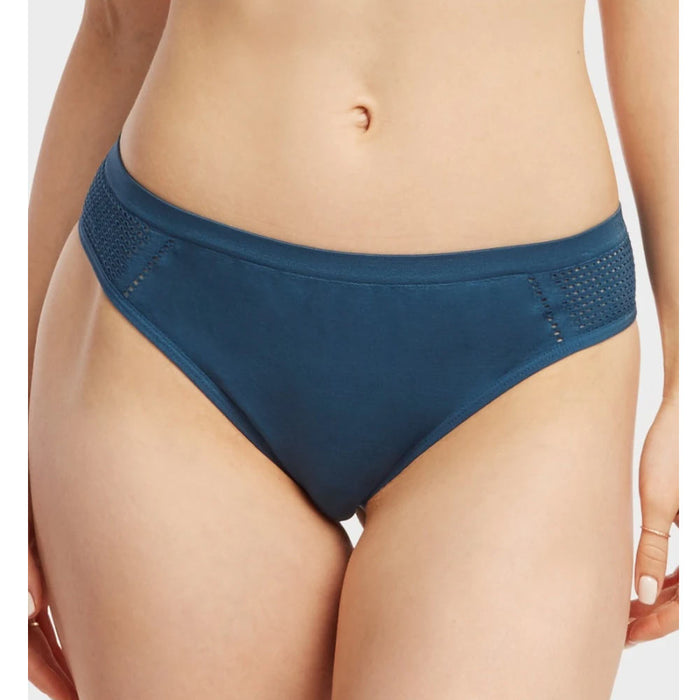 12 Womens Breathable Seamless Thongs No Show Pantie Low Rise Underwear One Size