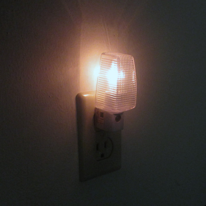 1 Wall Mounting Safety Bedroom Night Motion Lamp Sensor Light Bulb Plug Lighting